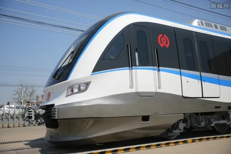 广深港高铁怎么买票 广深港高铁时刻表和线路图