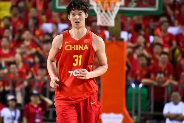 王哲林身高