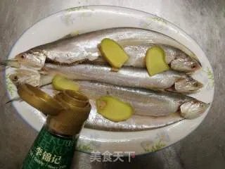 清蒸刀鱼 