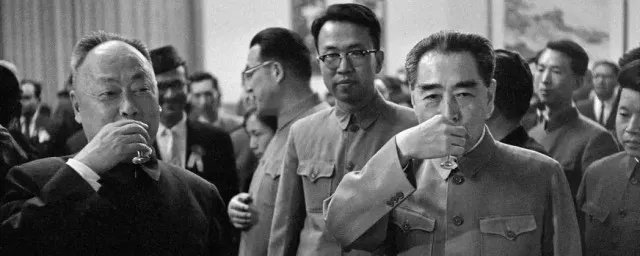 黄维简介