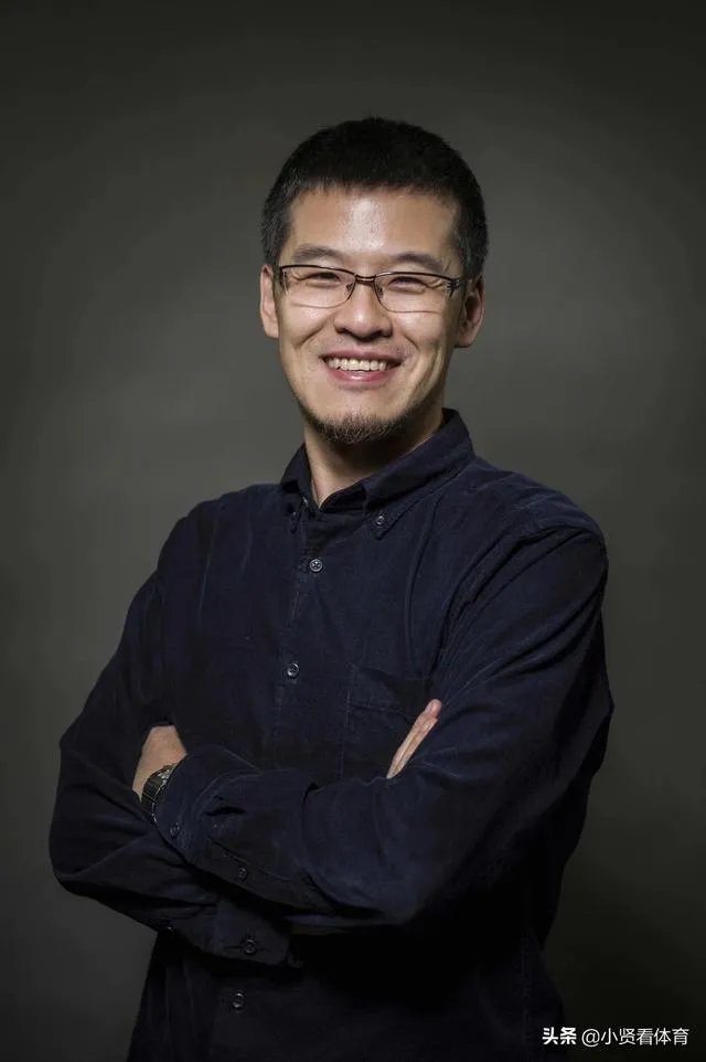 篮球评价员杨毅与苏群,你更喜欢哪个人的解说?为什么?