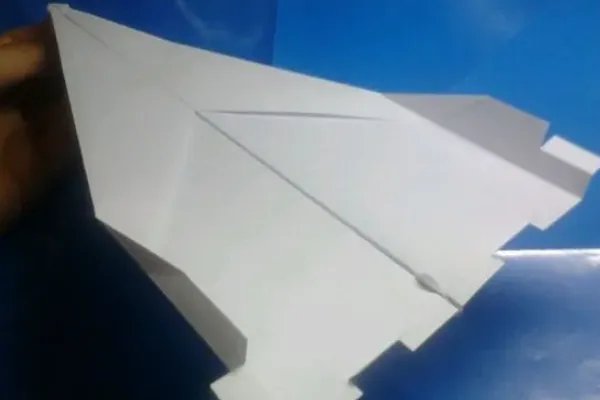 世界第1名的滑翔纸飞机是什么?