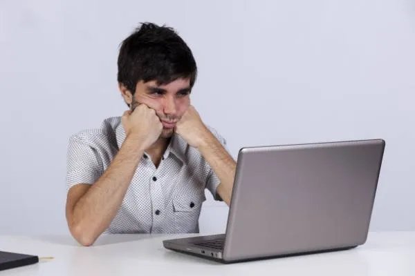 不浮躁的社会究竟是怎样的？