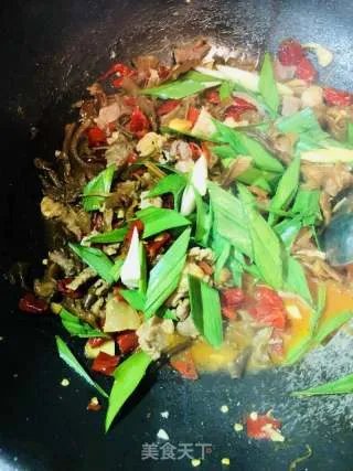 腌菜炒肉