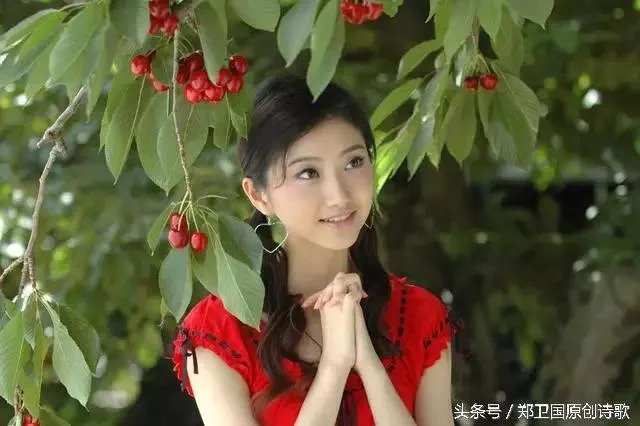 《了不起的盖茨比》一书中,结尾有什么意思?