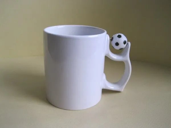 马克杯为什么叫“马克”杯?和一般白瓷杯有什么区别?
